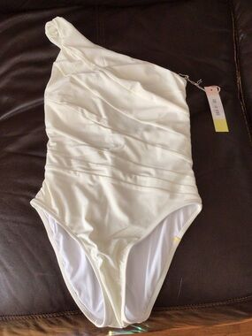 summersalt White One-Shoulder Ruched One-Piece Swimsuit